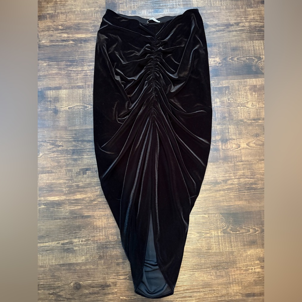 Bailey 44 Black Velvet High-Low Ruched Skirt
